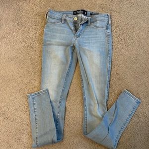 Hollister low rise jean legging 0L